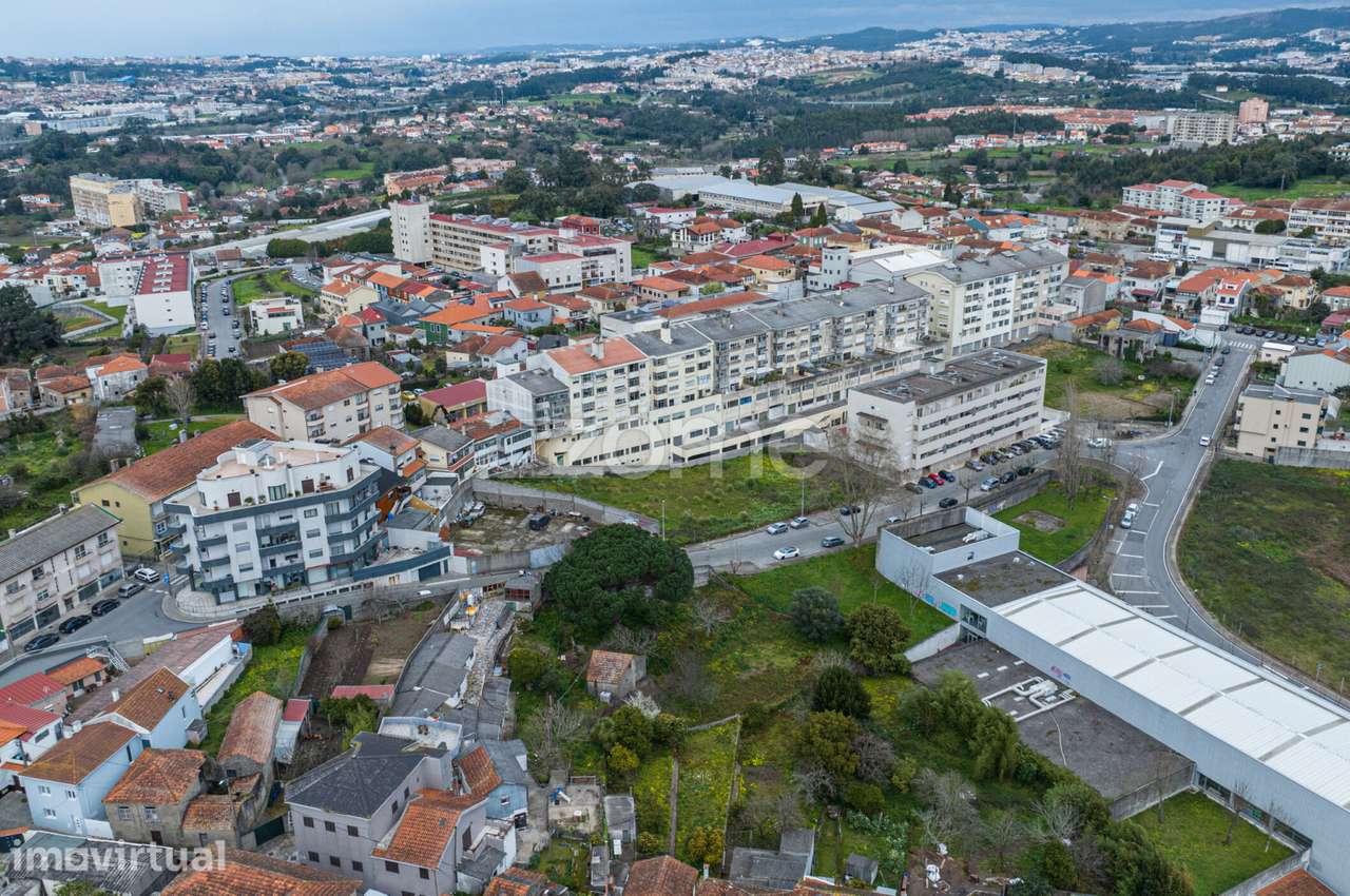 OPORTUNIDADE DE INVESTIMENTO | Lotes para Construção em Altura - Grande imagem: 4/16