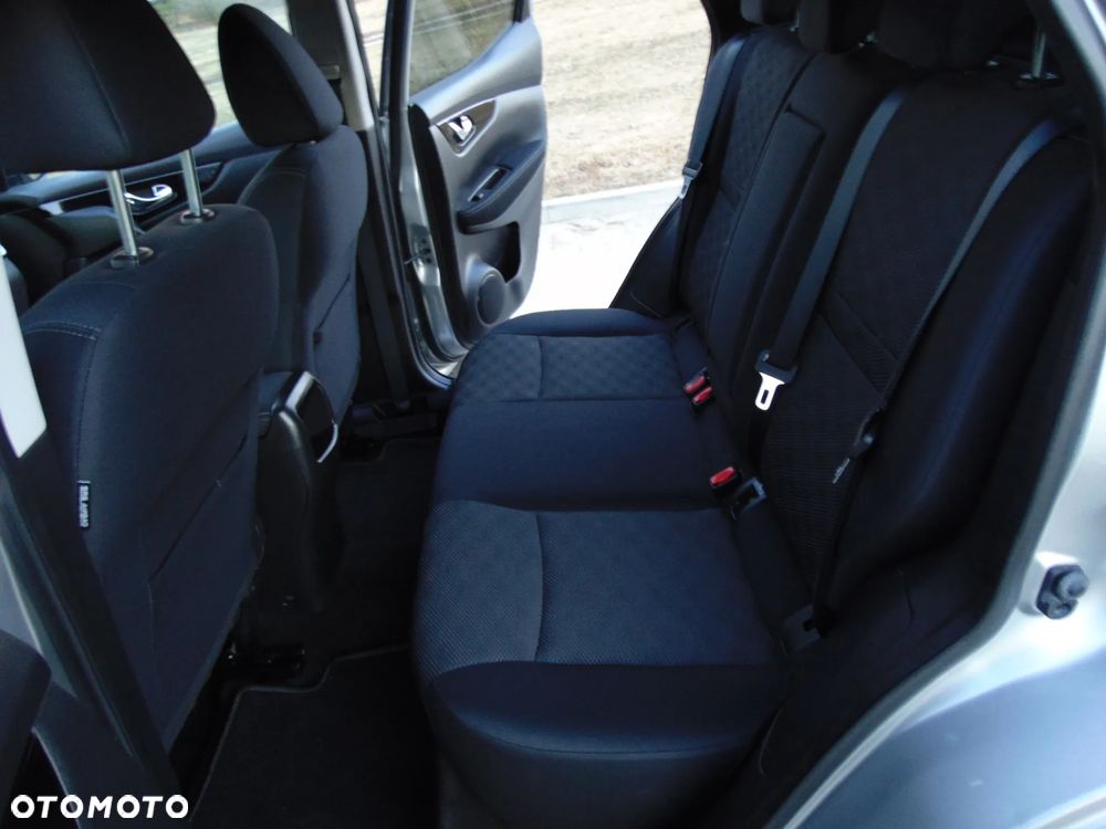 Nissan Qashqai 1.6 DIG-T 360 - 12