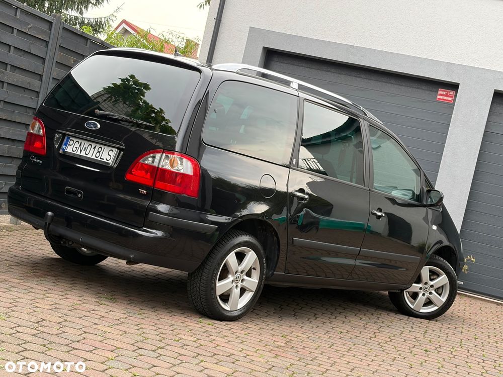 Ford Galaxy TDI Ghia - 19