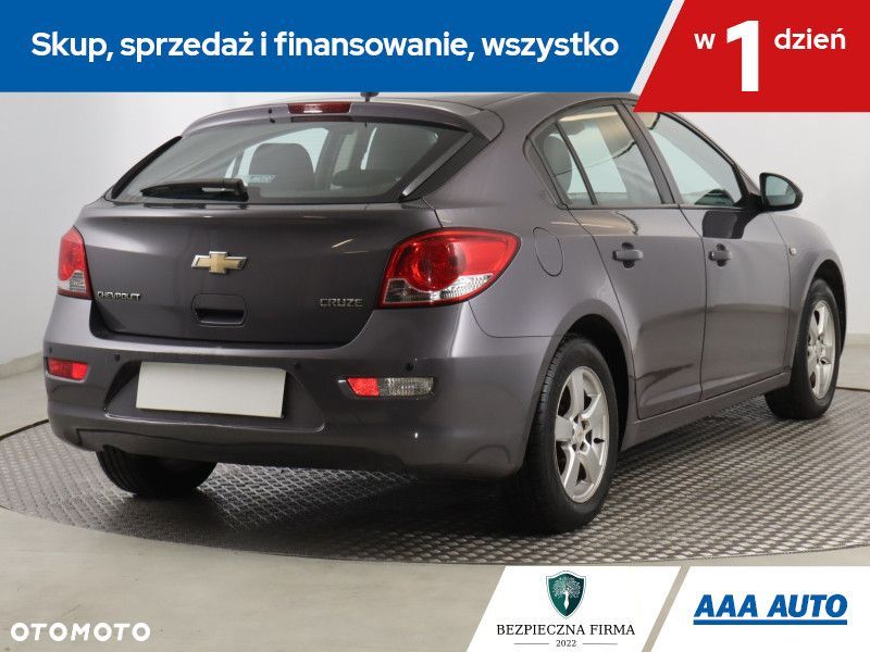 Chevrolet Cruze - 6