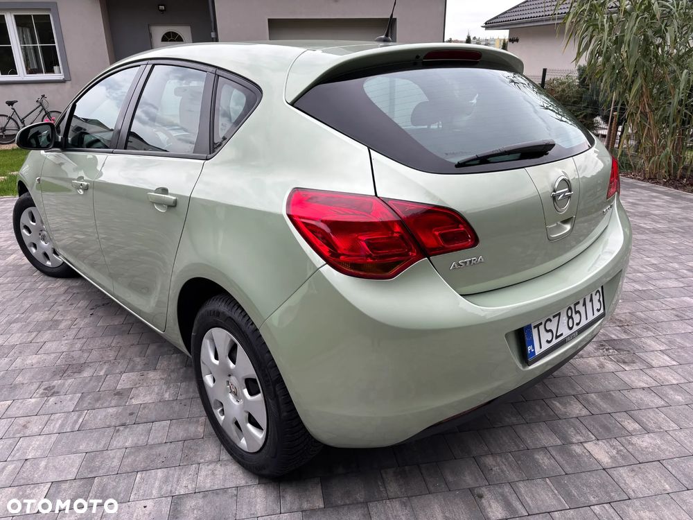 Opel Astra 1.4 EcoFLEX Selection - 6