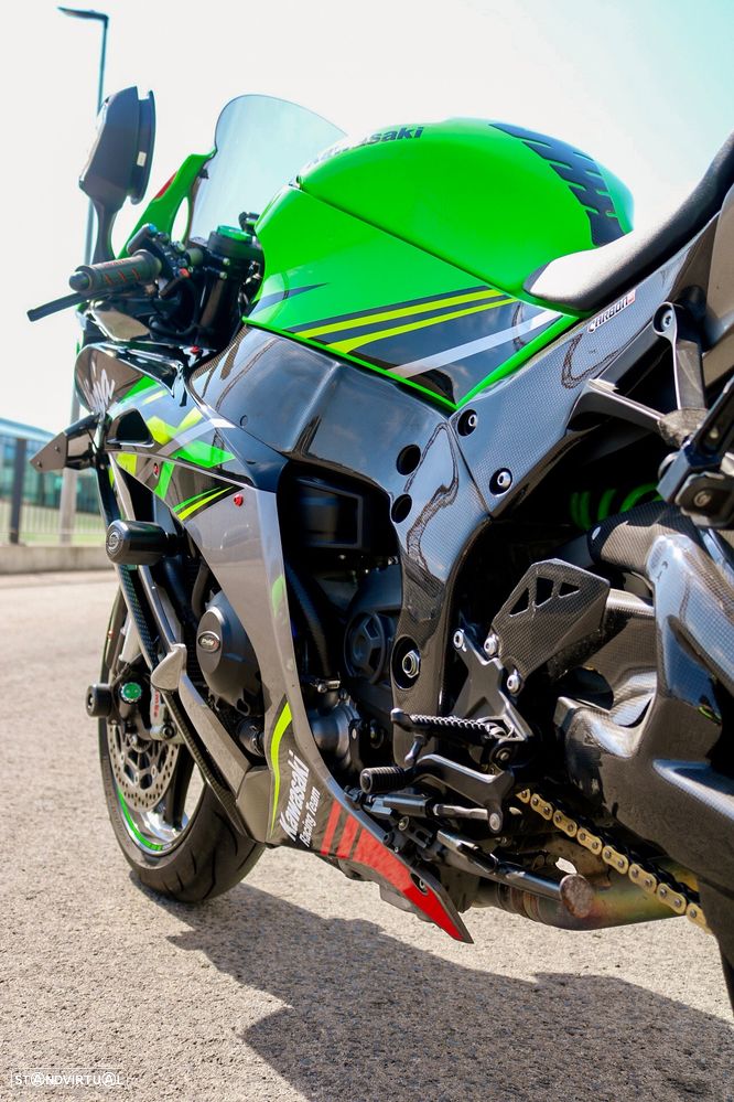 Kawasaki ZXR KRT 2019 - 4