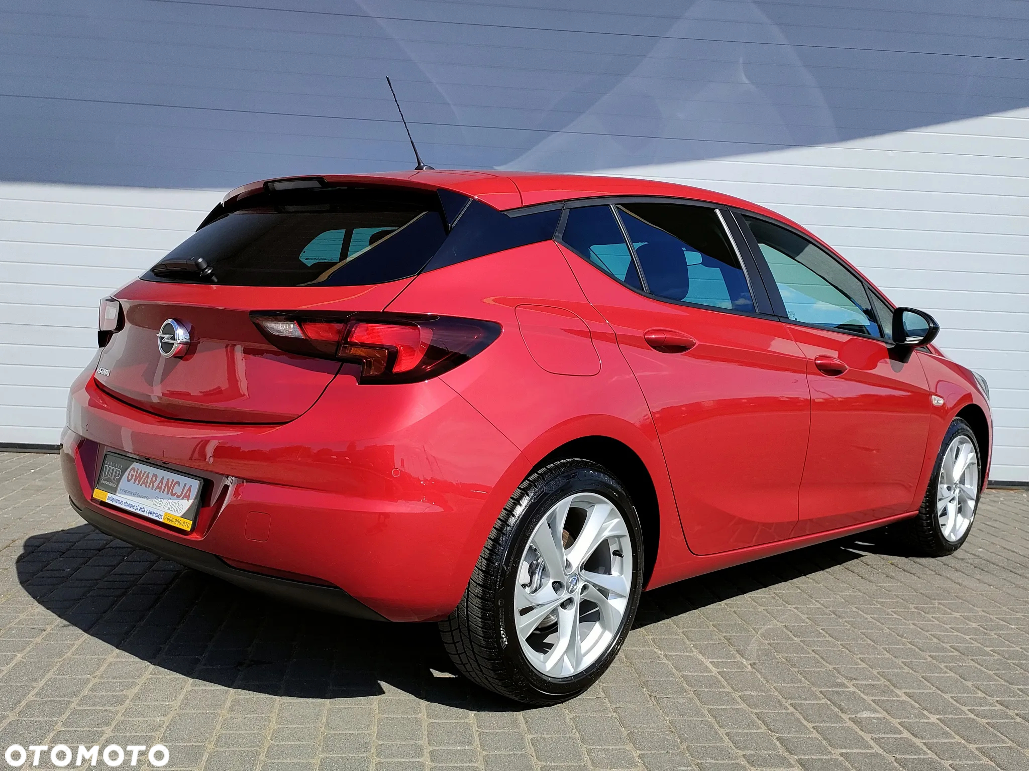 Opel Astra 1.2 Turbo Elegance - 32