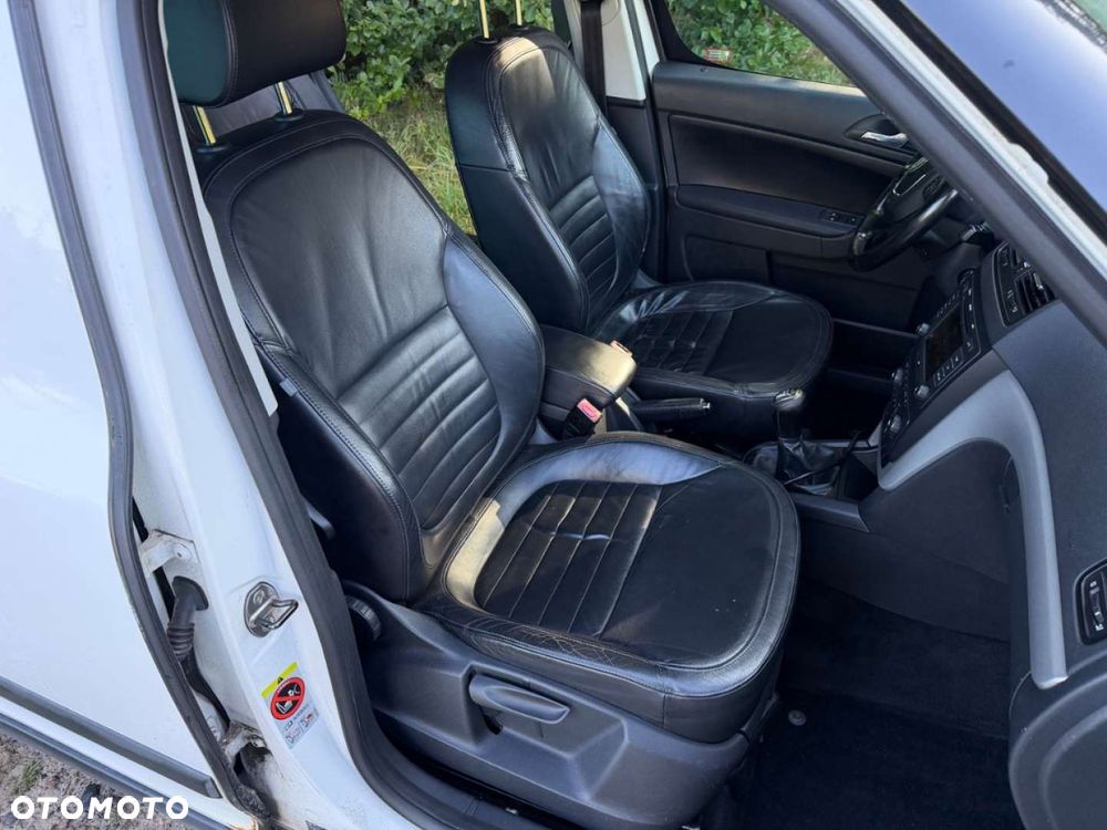 Skoda Yeti - 26