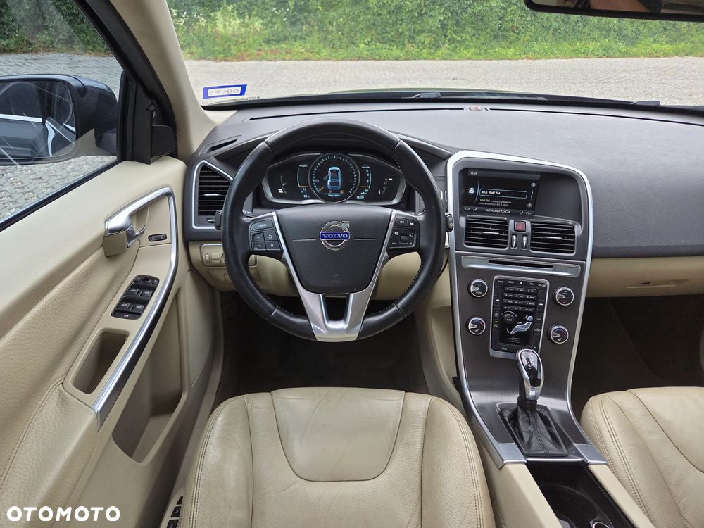 Volvo XC 60 - 10