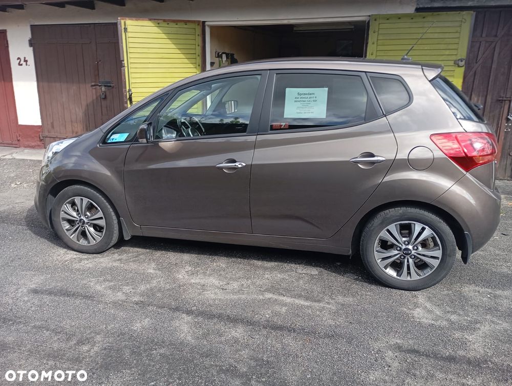 Kia Venga 1.6 L - 2