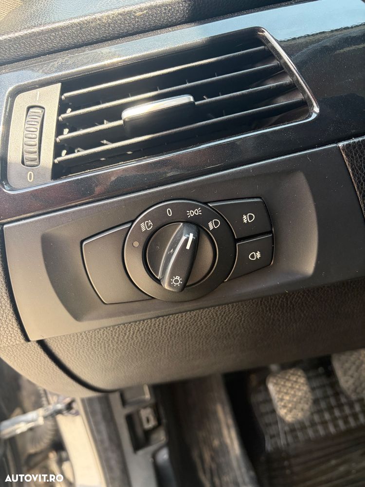 BMW Seria 3 320d - 6