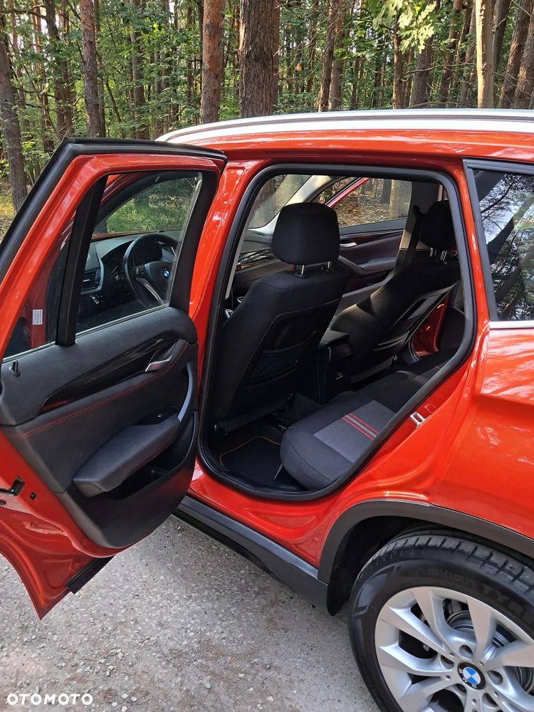 BMW X1 xDrive18d Sport Line - 13
