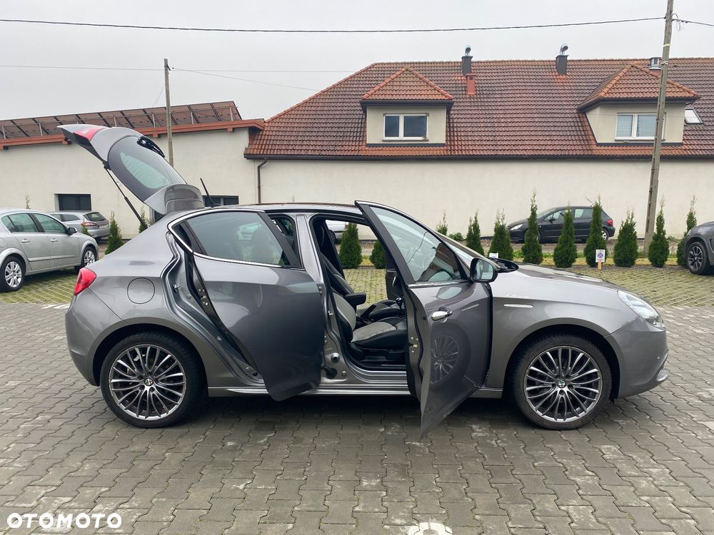 Alfa Romeo Giulietta 2.0 JTDM 16V Collezione - 15