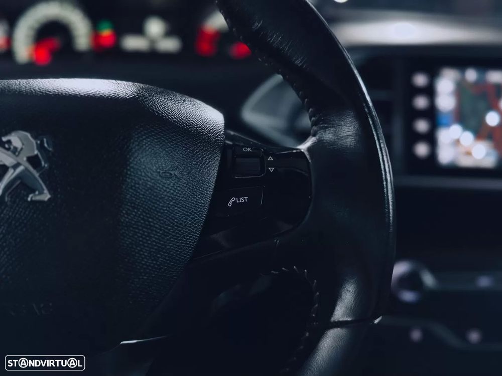 Peugeot 308 1.6 e-HDi Allure J17 - 19