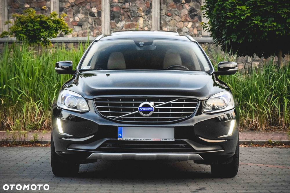 Volvo XC 60 D4 AWD Summum - 2