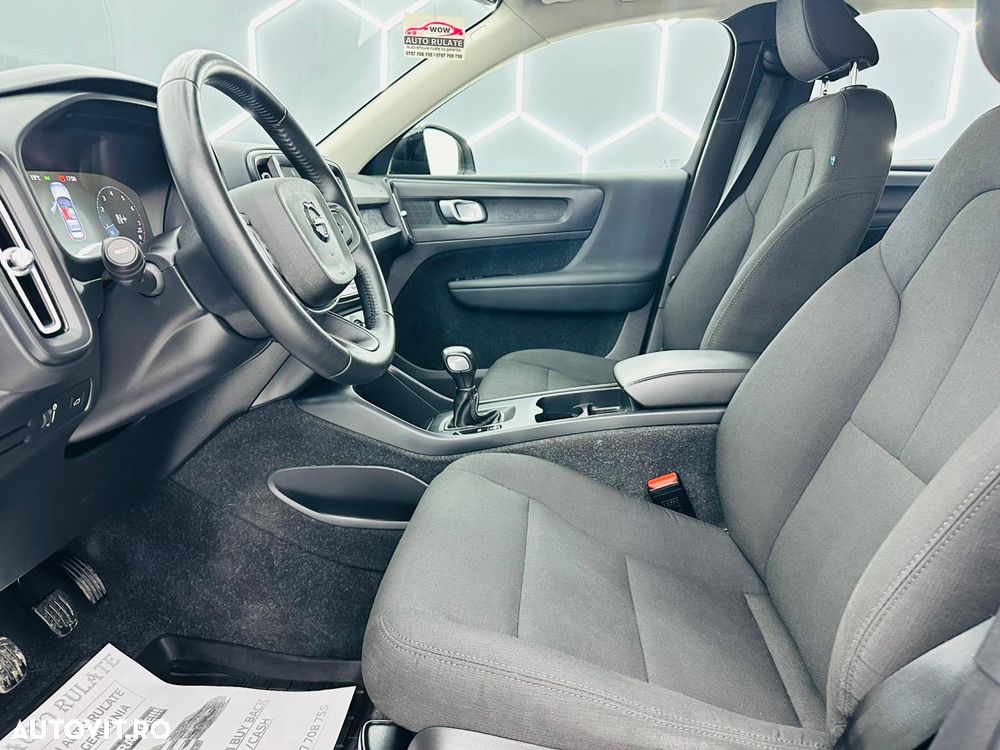 Volvo XC 40 T2 Momentum Core - 14