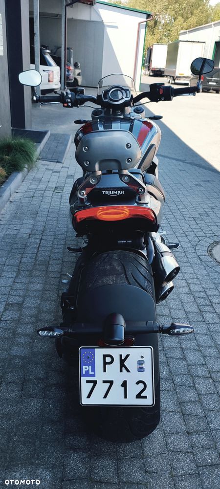 Triumph Rocket - 4