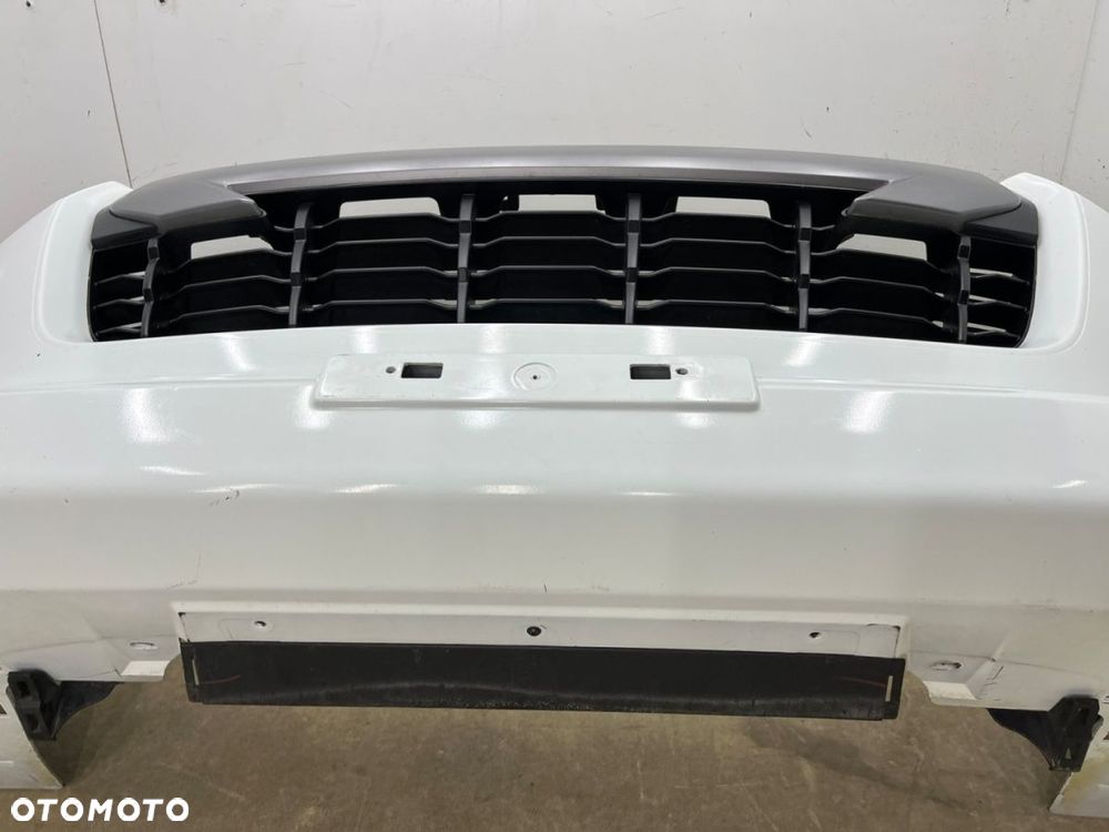 Zderzak przedni Isuzu D-Max DMax 3 III 20-24r. Przedlift przód - 16