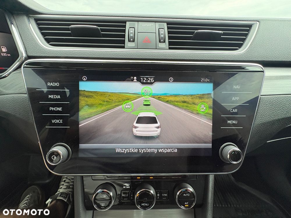 Skoda Superb 2.0 TSI DSG Ambition - 10