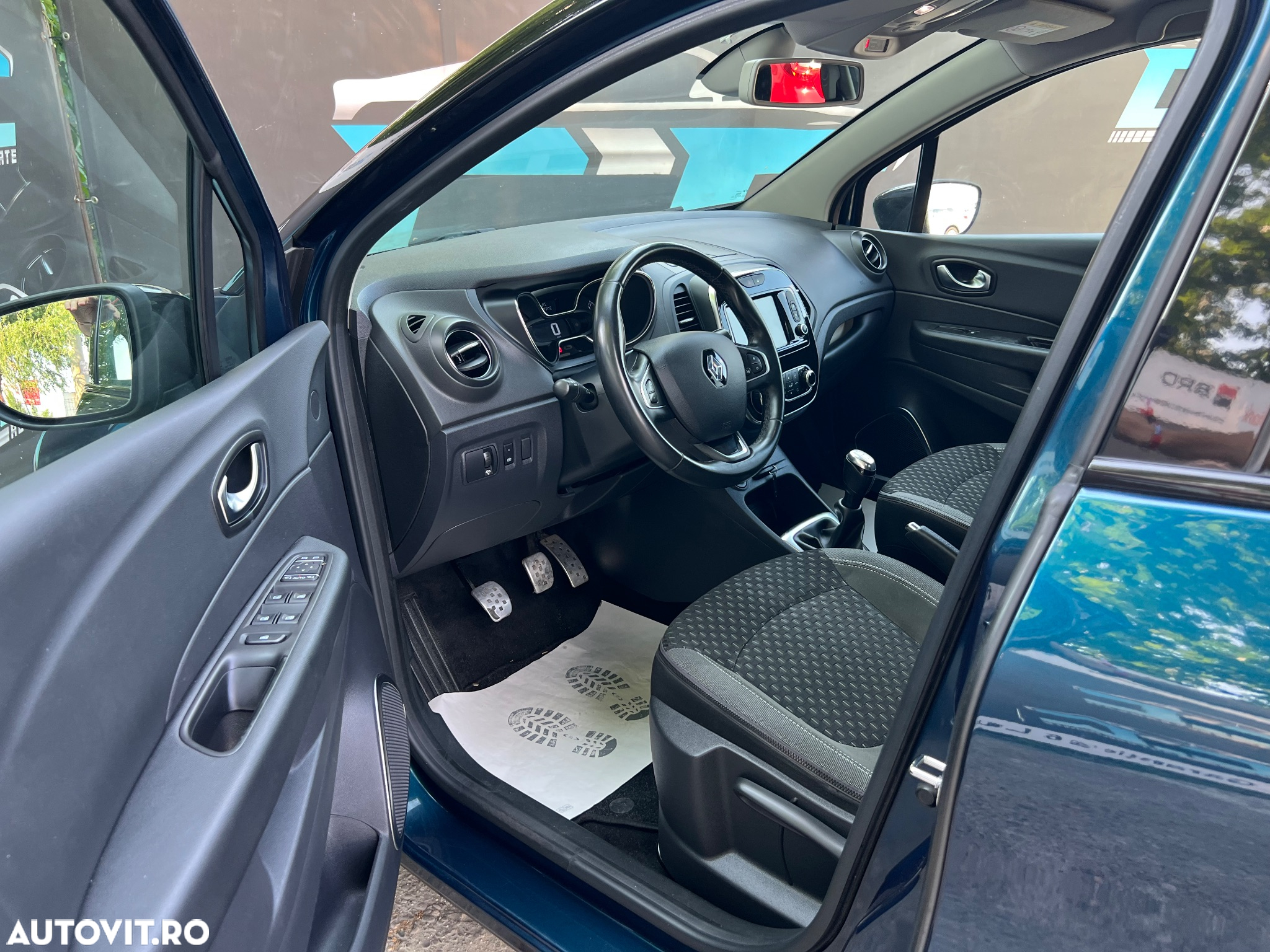 Renault Captur (ENERGY) dCi 90 INTENS - 12
