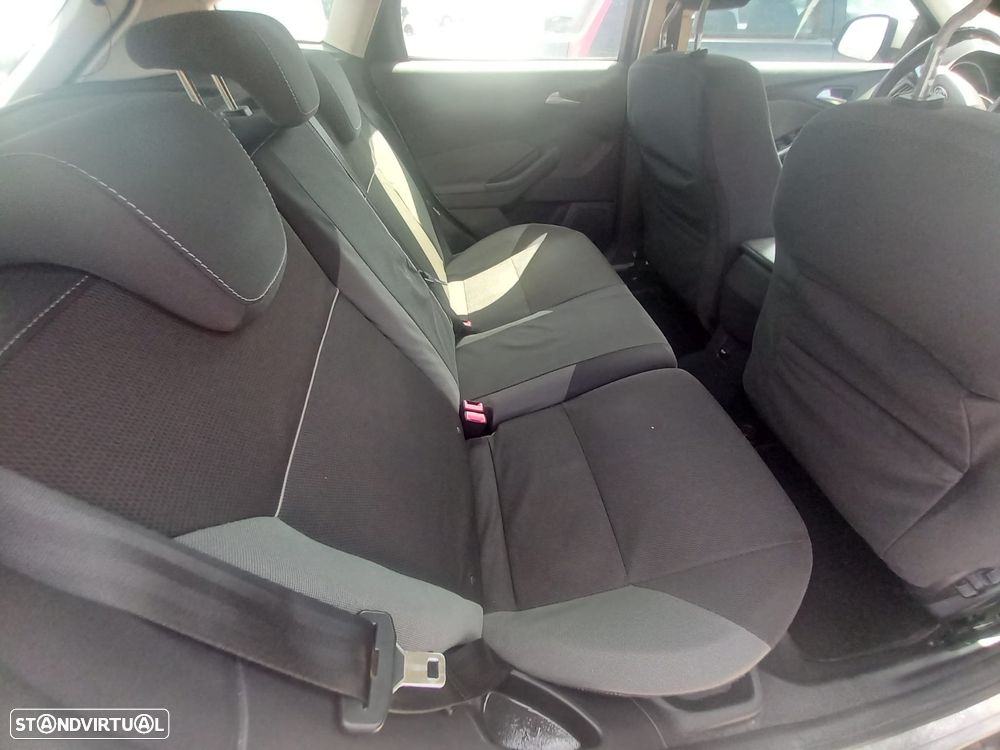 Ford Focus 1.6 TDCi Titanium - 6