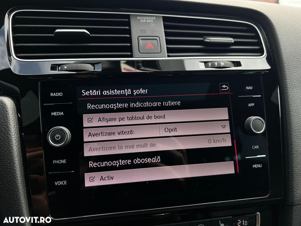 Volkswagen Golf - 19