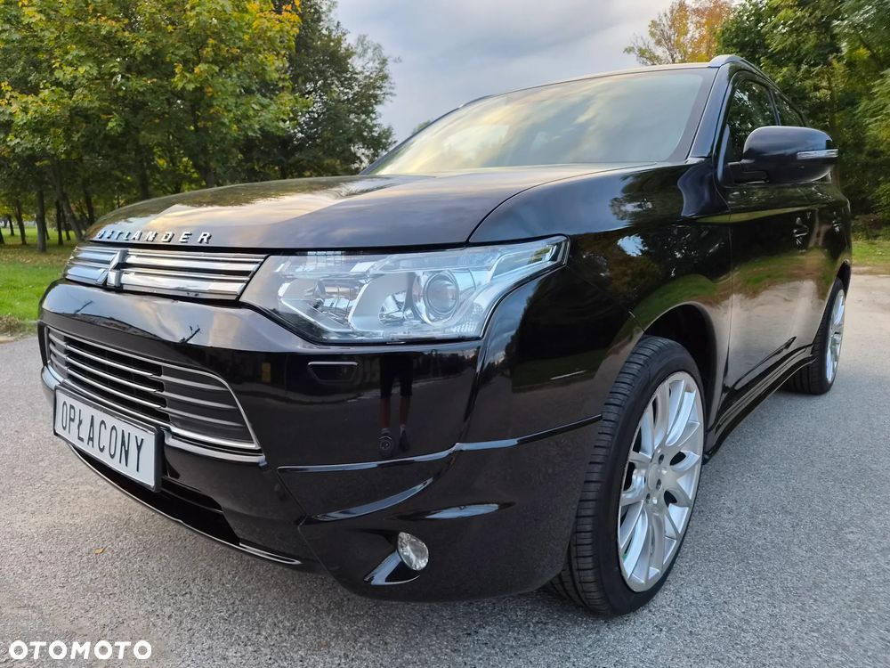 Mitsubishi Outlander - 10