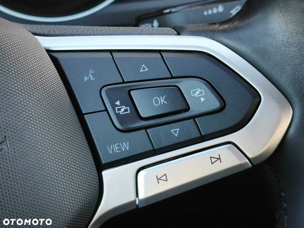 Volkswagen Passat Variant 1.5 TSI EVO Essence - 23