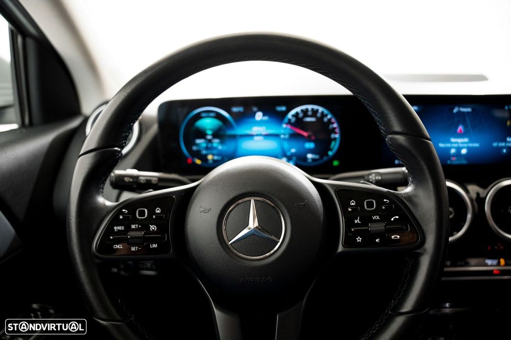 Mercedes-Benz GLA 250 e Progressive - 9