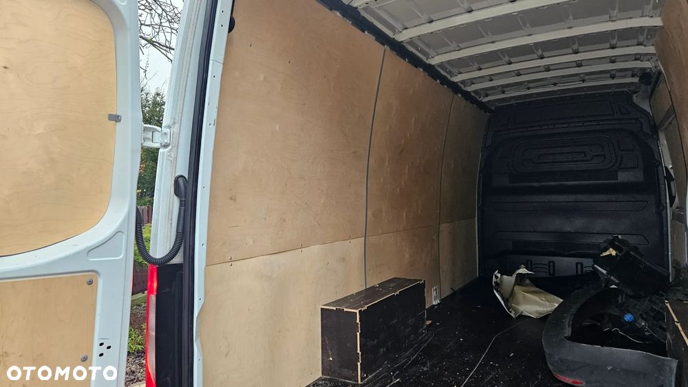 Mercedes-Benz sprinter - 23