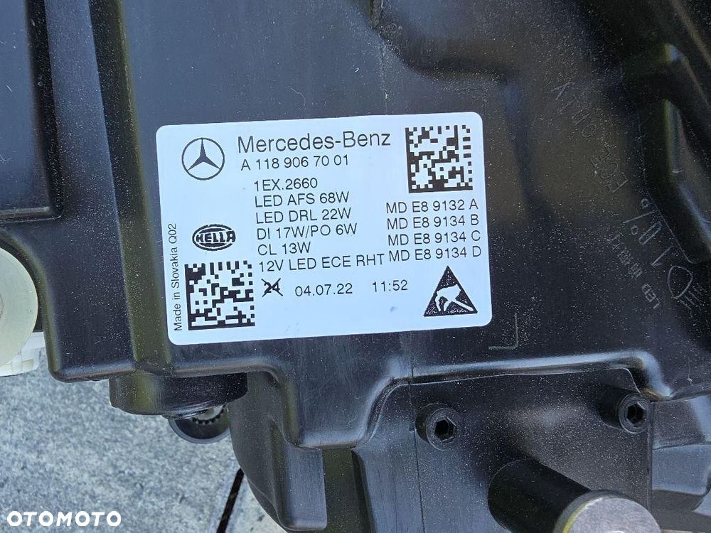 MERCEDES CLA 118 Lampa prawa przód Full Led Multibeam A1189067001 - 11