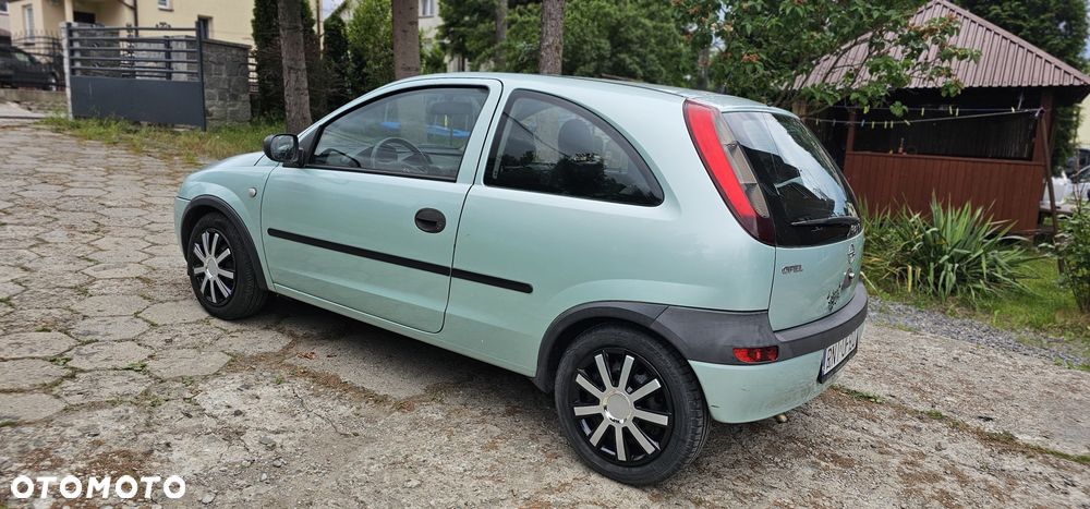 Opel Corsa - 2