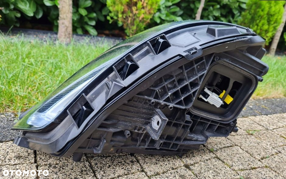 MERCEDES A KLASA 177 W177 Lampa przód Full Led Multibeam A1779065303 - 6
