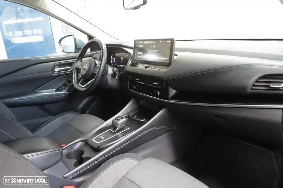 Nissan Qashqai 1.3 DIG-T N-Connecta LED Xtronic — fotografia 36