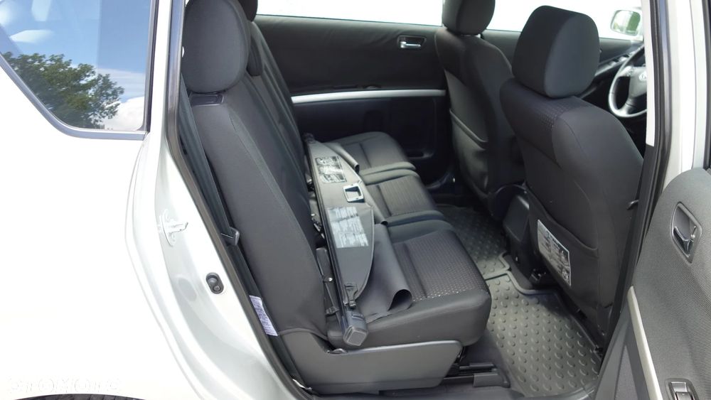 Toyota Corolla Verso 1.8 Premium + 7os - 29