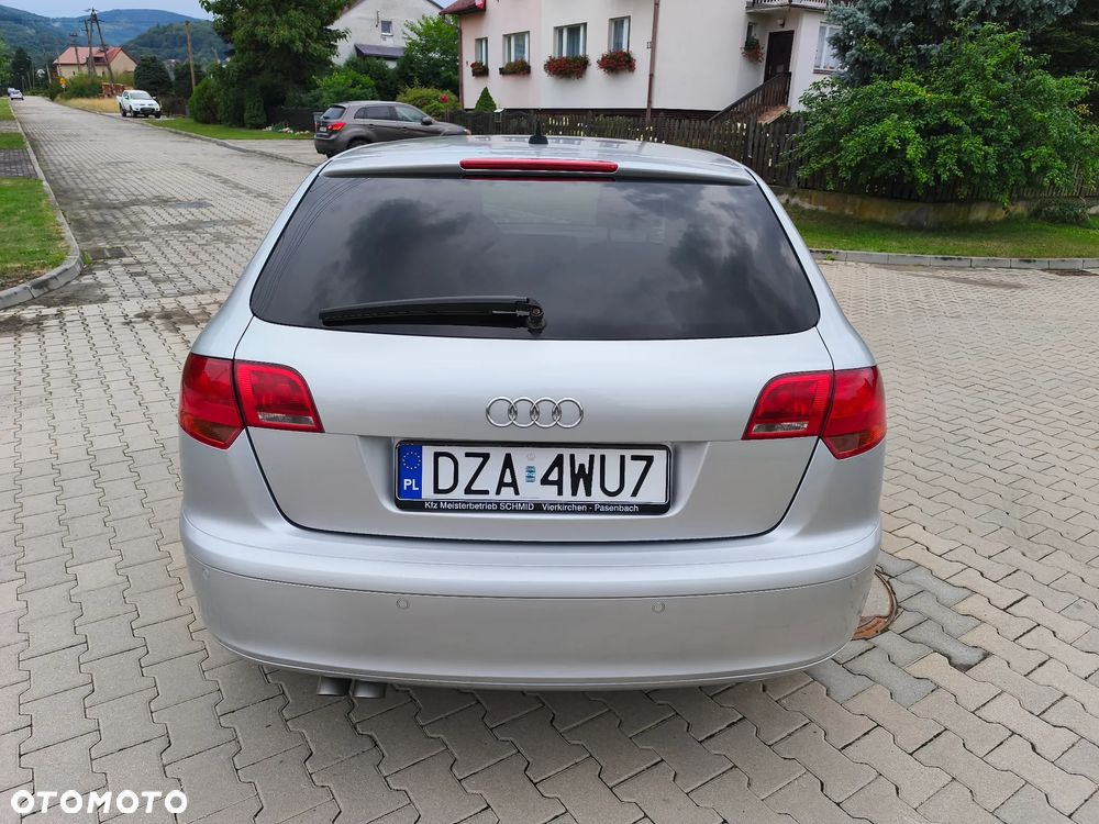 Audi A3 Sportback - 4