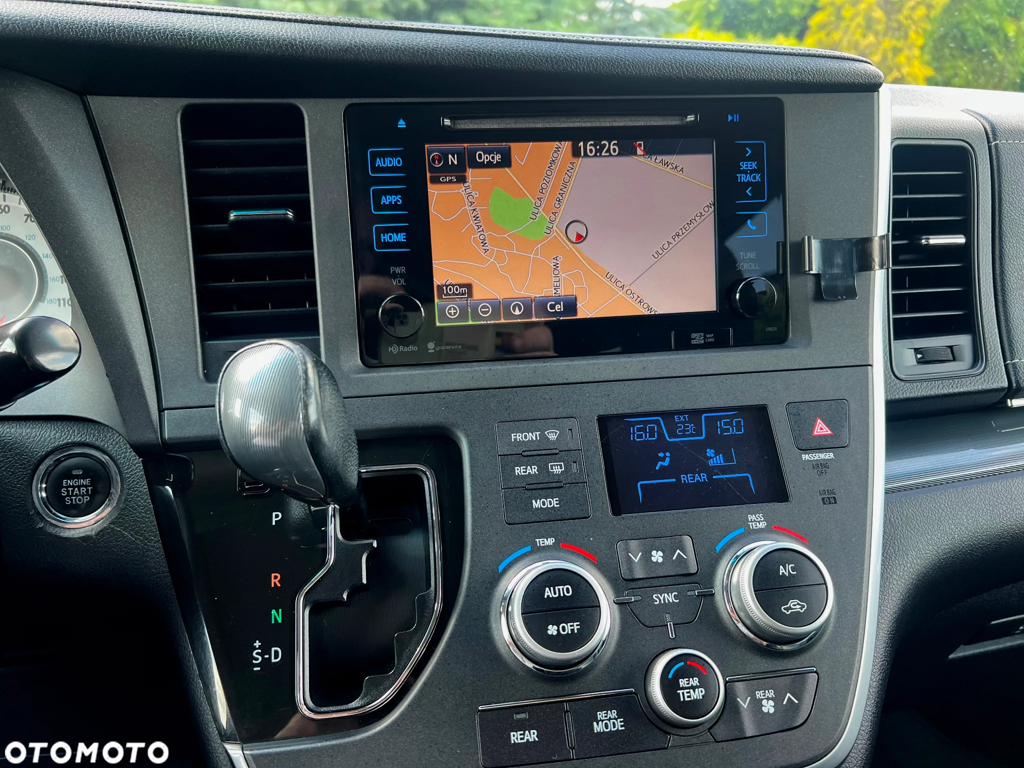Toyota Sienna 3.5 V6 SE - 9