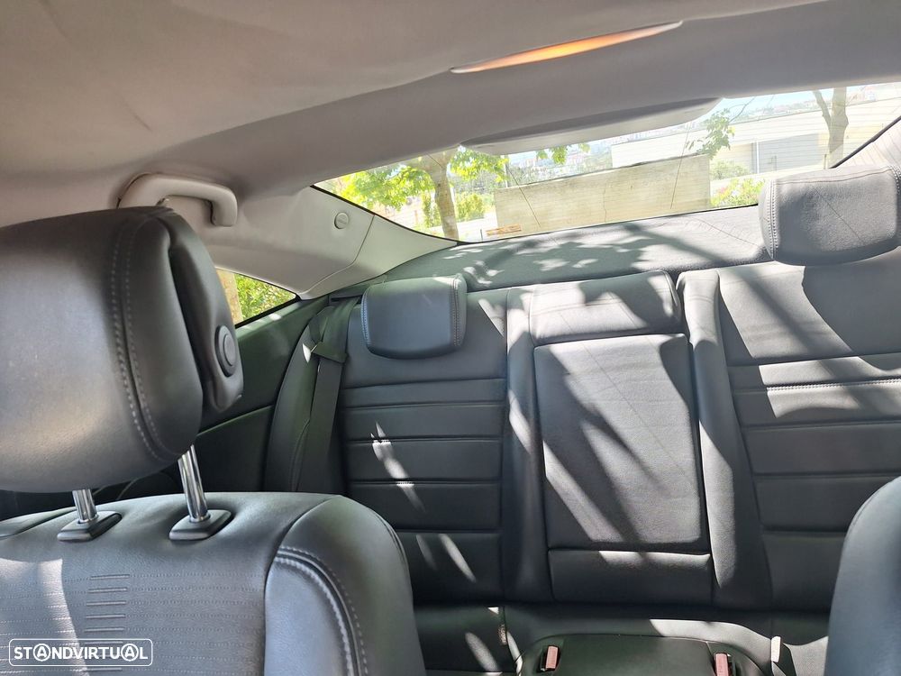 Renault Laguna Coupe 2.0 dCi Dynamique S - 10