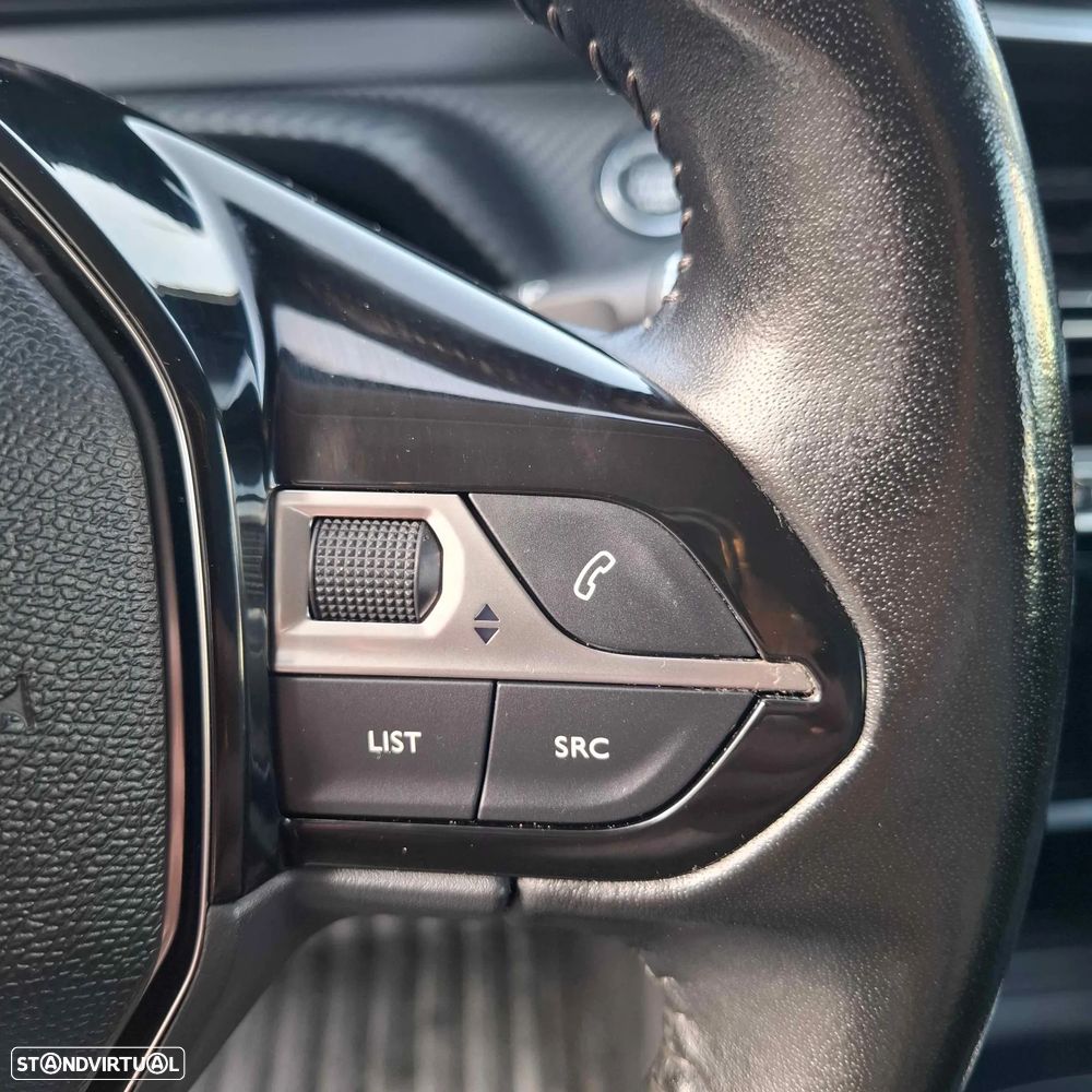 Peugeot 208 1.5 BlueHDi Allure - 15