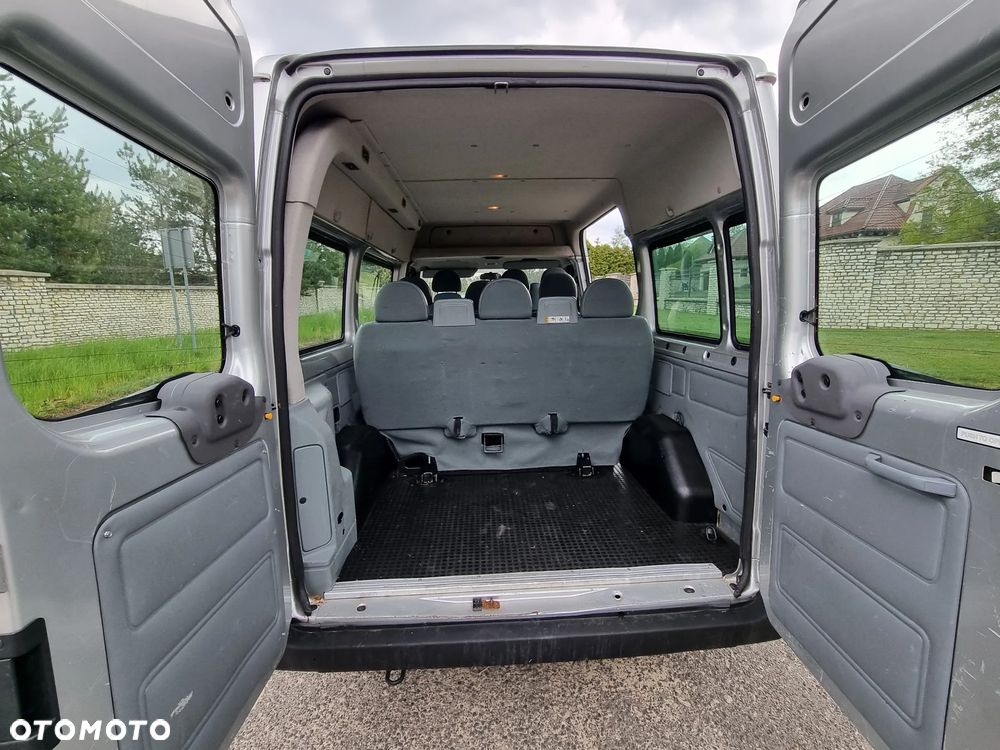 Ford Transit - 9