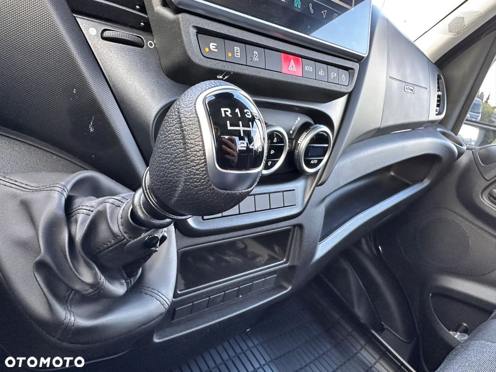 Iveco DAILY WYPRZEDAŻ DEALERA – zastosowanie pod 10 palet !!! - 21