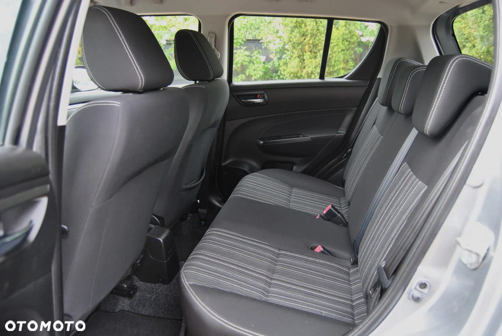 Suzuki Swift - 6