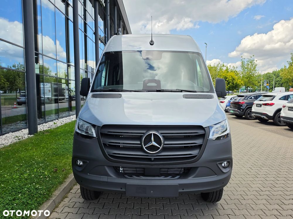 Mercedes-Benz Sprinter - 3