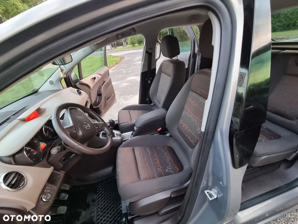 Opel Meriva 1.4 T Edition 150 S&S - 22