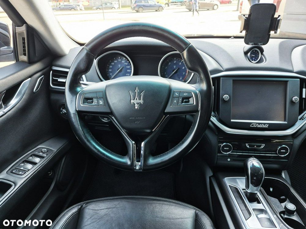 Maserati Ghibli - 21
