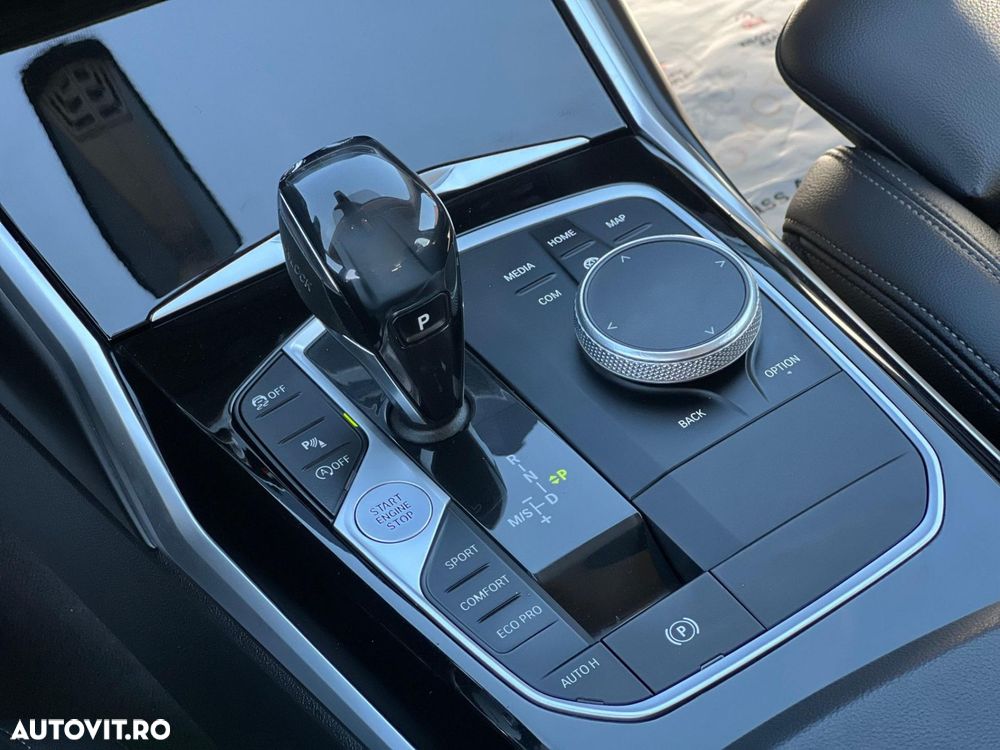 BMW Seria 3 318d AT MHEV - 15