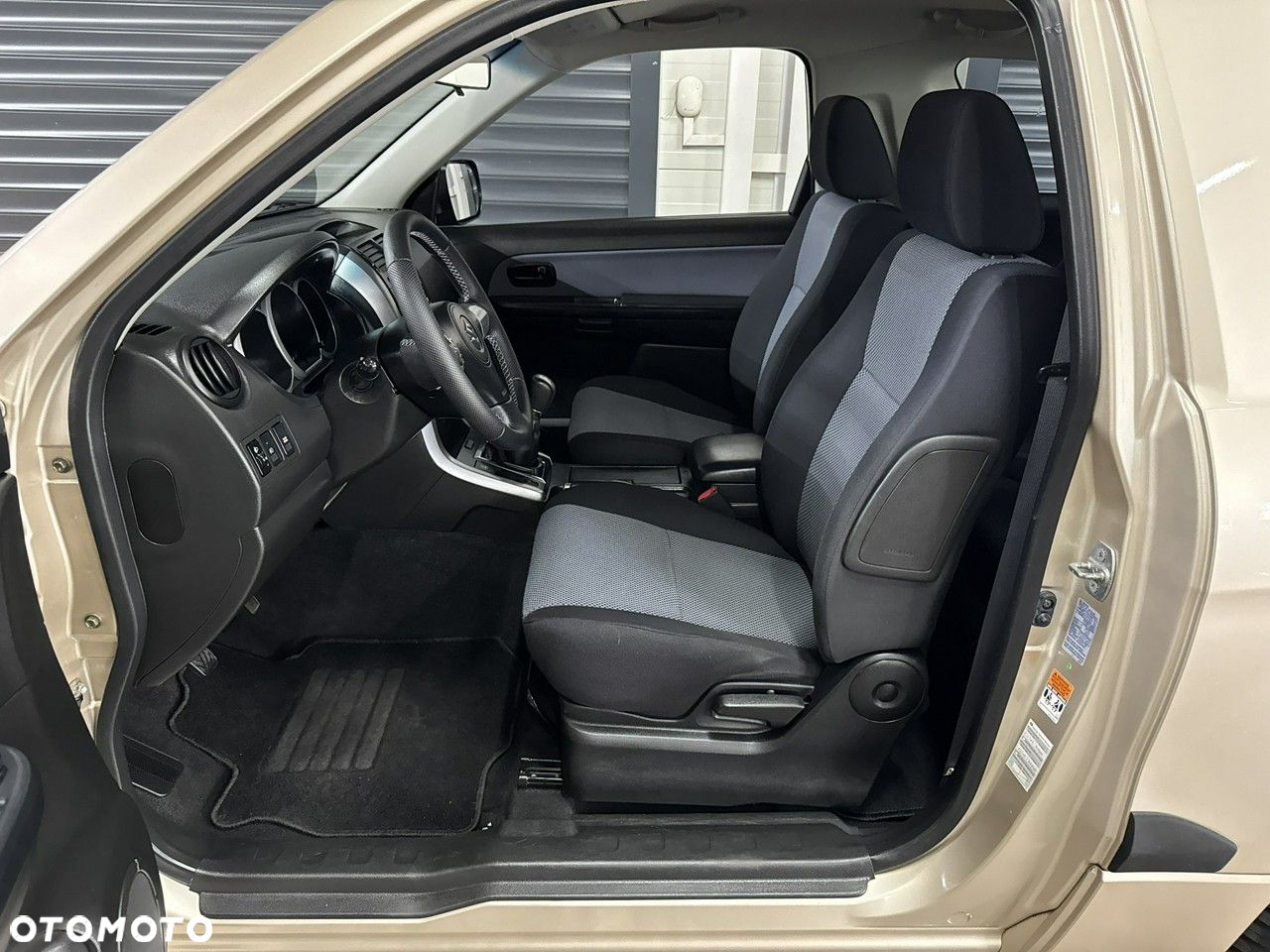 Suzuki Grand Vitara - 13