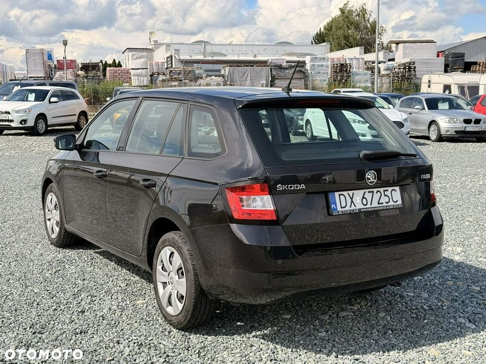Skoda Fabia 1.2 TSI Active - 7