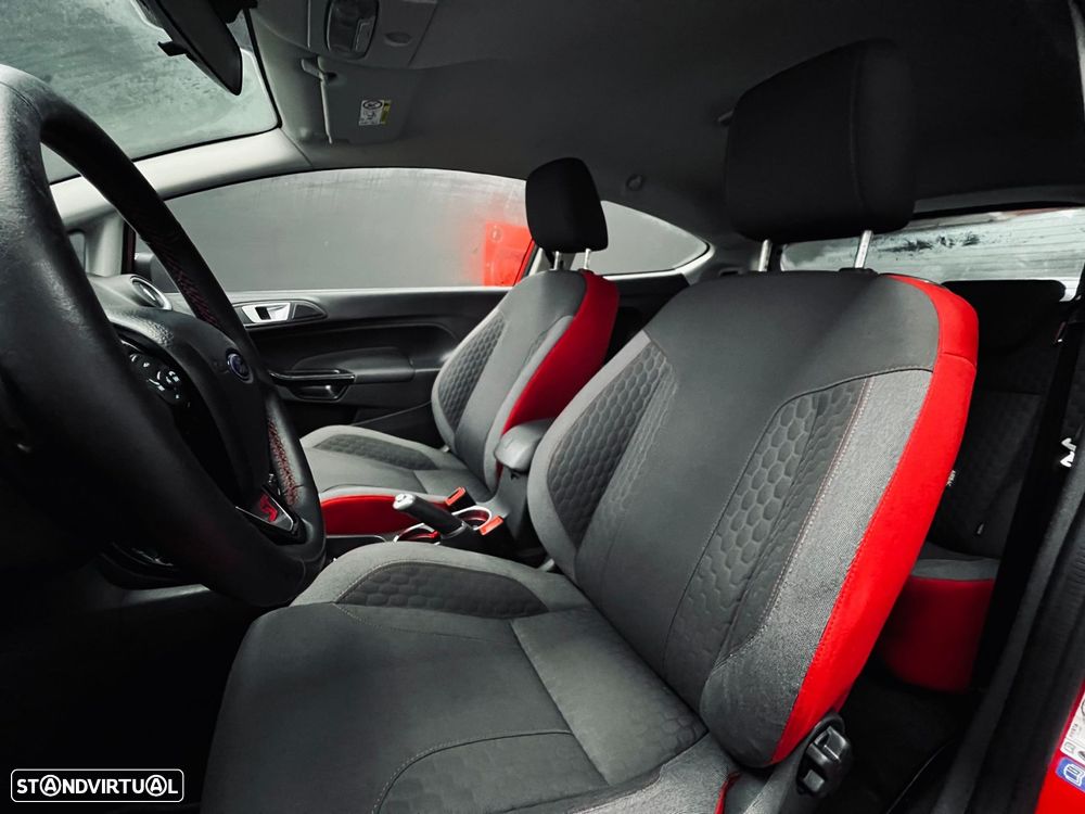 Ford Fiesta 1.0 T EcoBoost STLine - 10