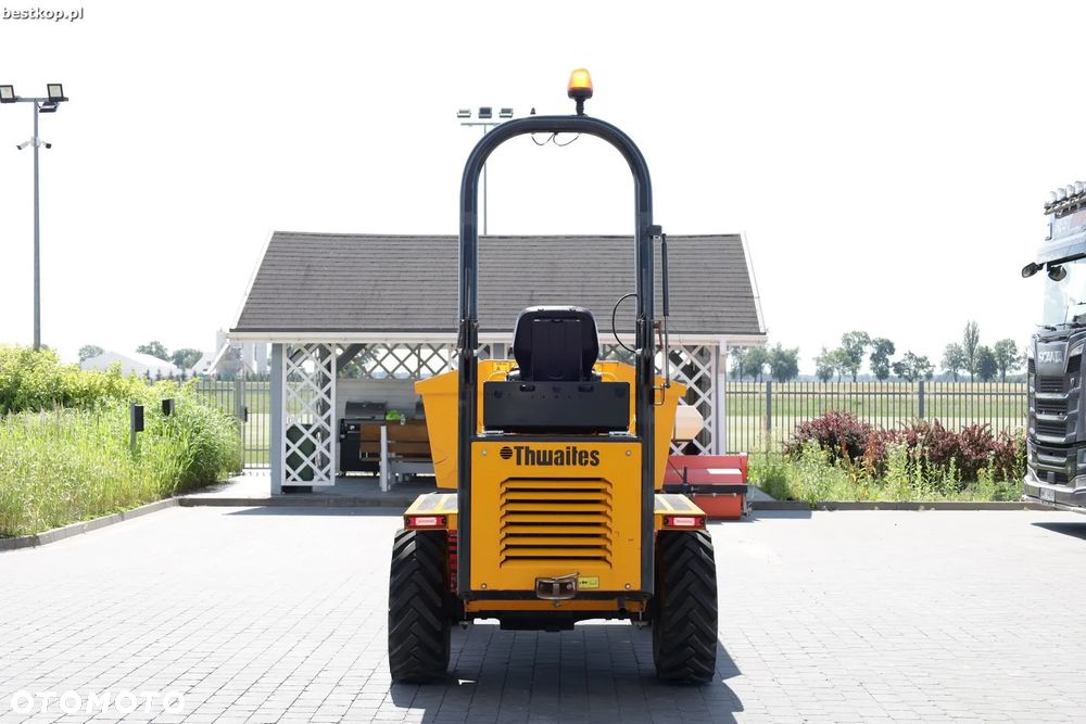 Thwaites MACH2080 3 tony - 5
