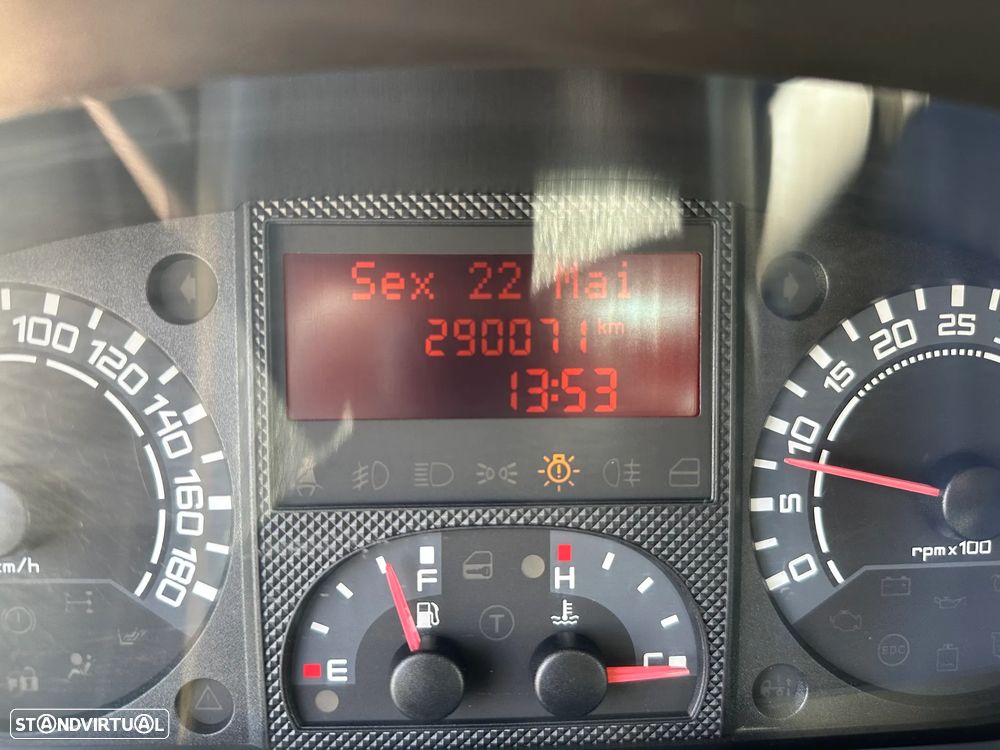 Iveco 35C18 3.0 180cv FRIGORIFICA/CONGELAÇAO - 19
