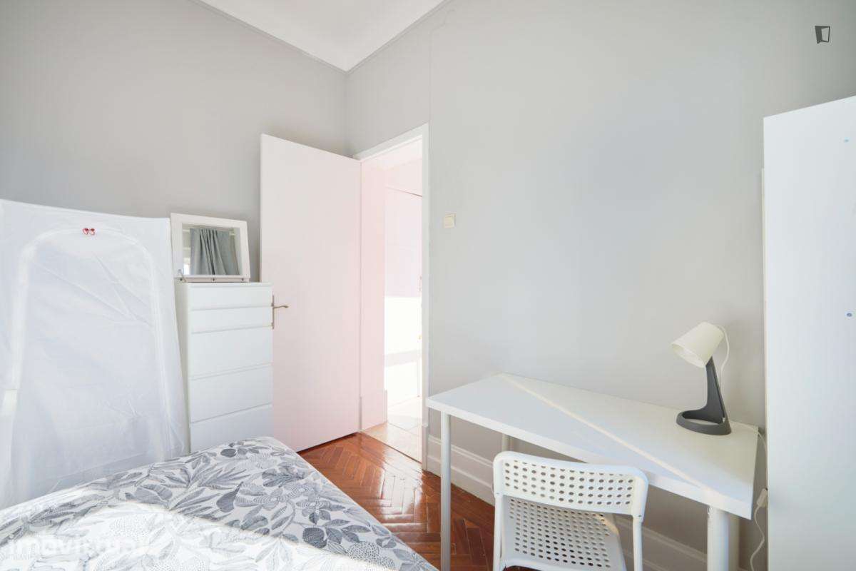Quarto - localizado em Saldanha Lisbon - Grande imagem: 5/44