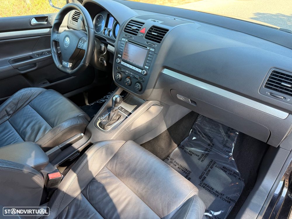 VW Golf 3.2 R32 4Motion DSG - 11