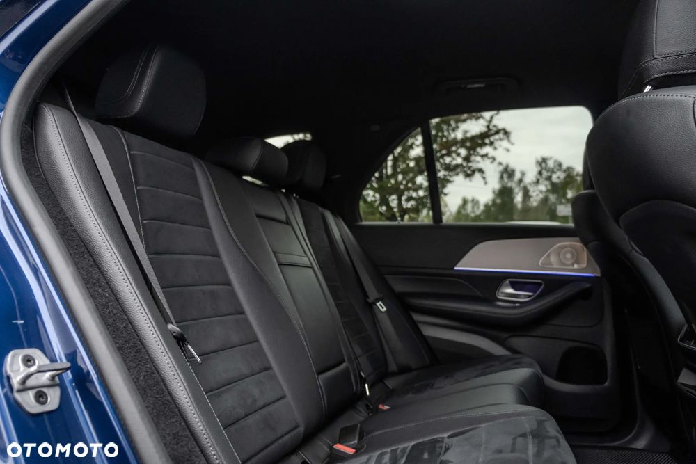 Mercedes-Benz GLE 300 d 4Matic 9G-TRONIC AMG Line - 20